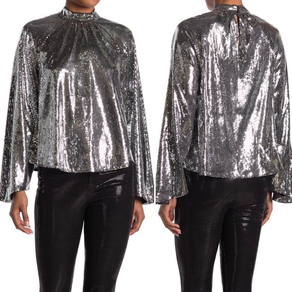 RtA Tennessee Peasant Silver Sequin Bell Sleeve Top Sz XS NWT - Picture 3 of 16